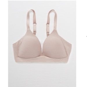 Aerie lightly lined wireless nude bra